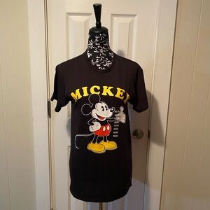 Delta Pro Weight Mickey Mouse Short Sleeve T-Shirt Size Small (New)
